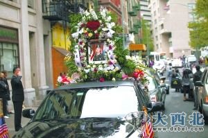 当地时间2011年10月13日，美国纽约唐人街为陈宇晖举行悼念活动。