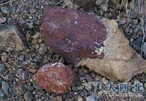 这种红色的石头传说为貂蝉胭脂所化
