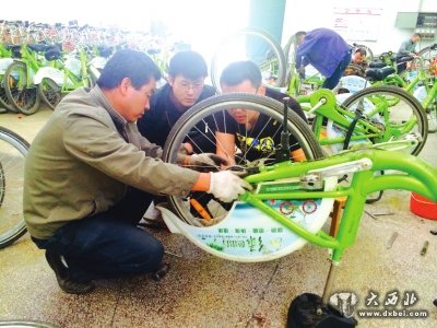 缺胳膊少腿公共自行车屡遭黑手