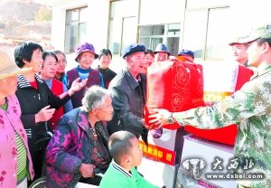 兰州军区政治部积极参与地方“双联”行动