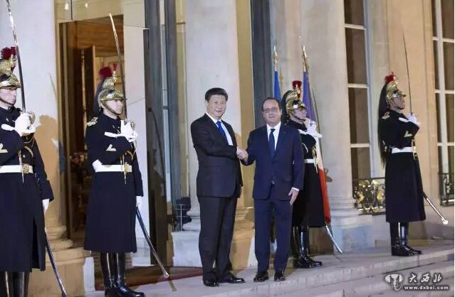 国家主席习近平29日在巴黎会见法国总统奥朗德