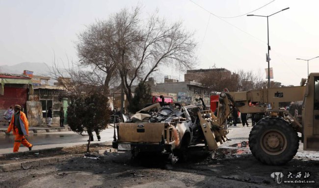 阿富汗首都路边炸弹袭